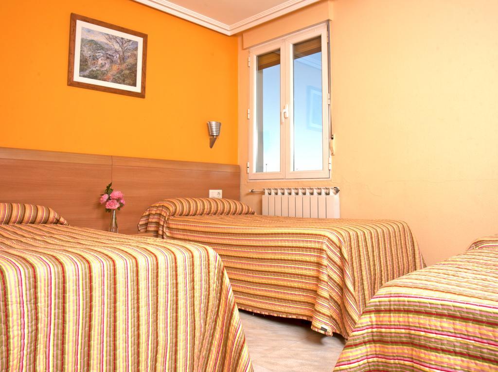 Pension Europa Irun Exterior photo